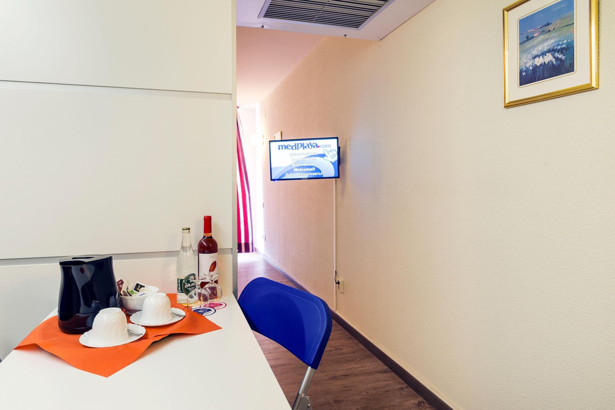 Medplaya Aparthotel Esmeraldas 또사데마르 외부 사진
